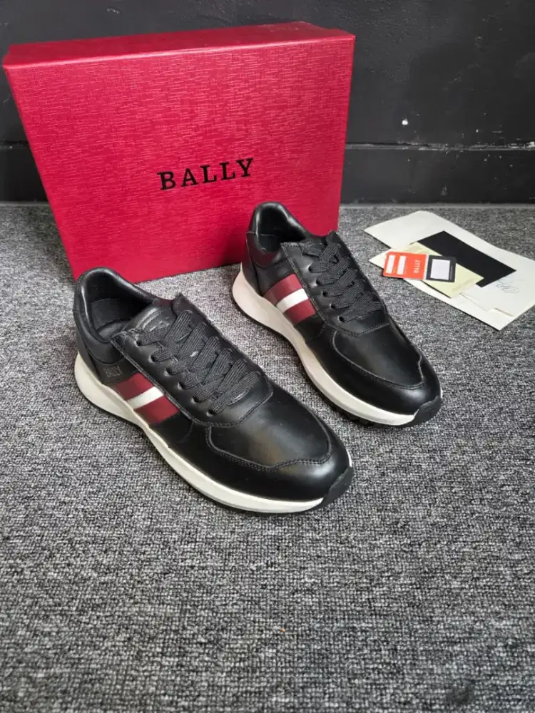 SNEAKER BALLY BLACK LEATHER STRIPE LUXURY CASUAL SHOES BRANDED IMPORT