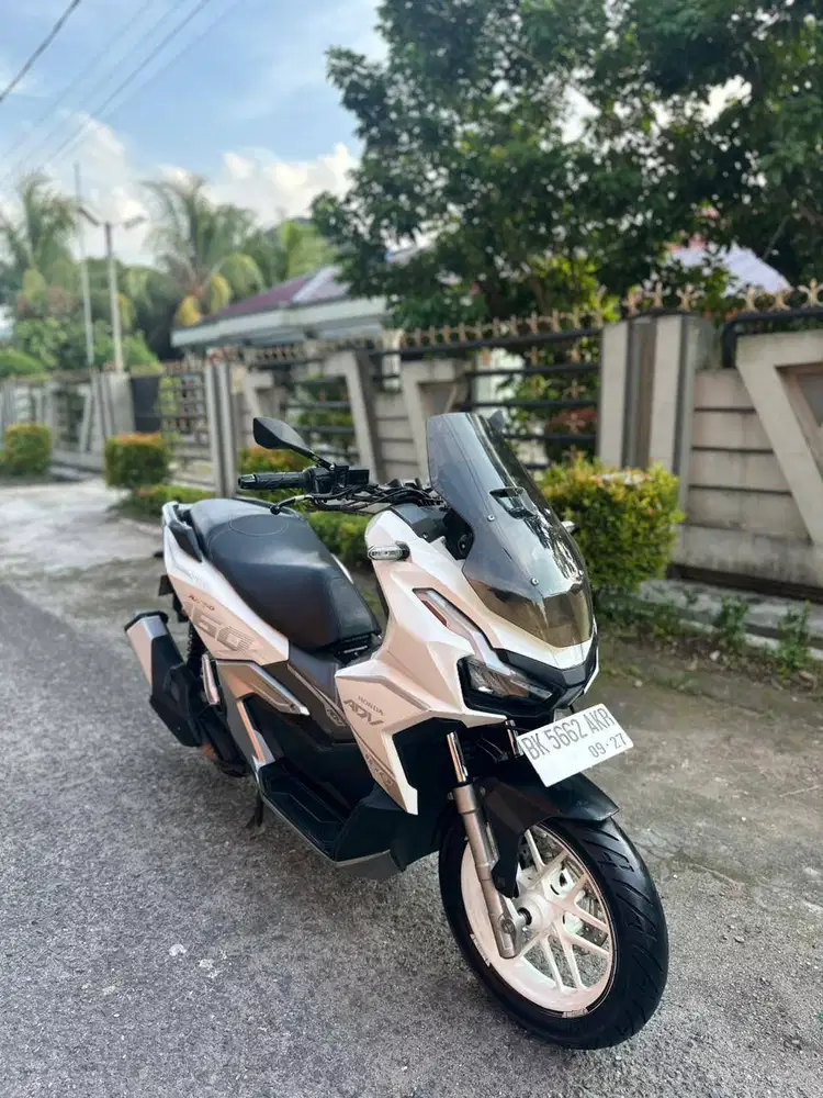Honda ADV 160 CBS Tahun 2022
