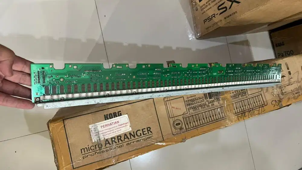 Papan tut Korg Micro Arranger