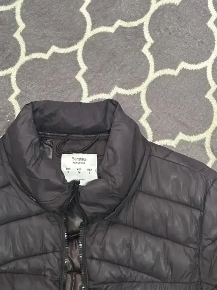 Jaket Puffer Bershka Men