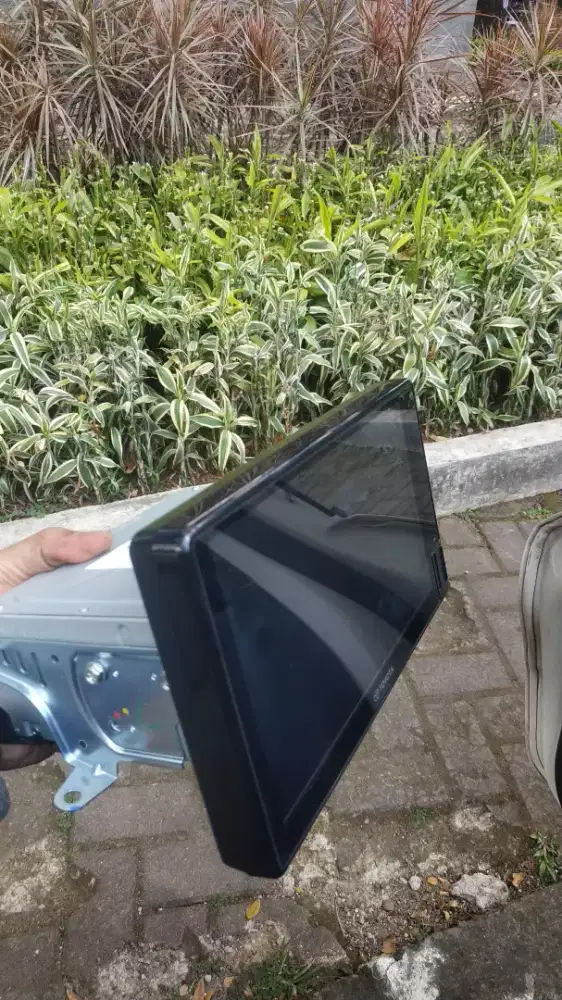 JASA SERVICE & PERBAIKAN HEAD UNIT MITSUBISHI XPANDER CROSS
