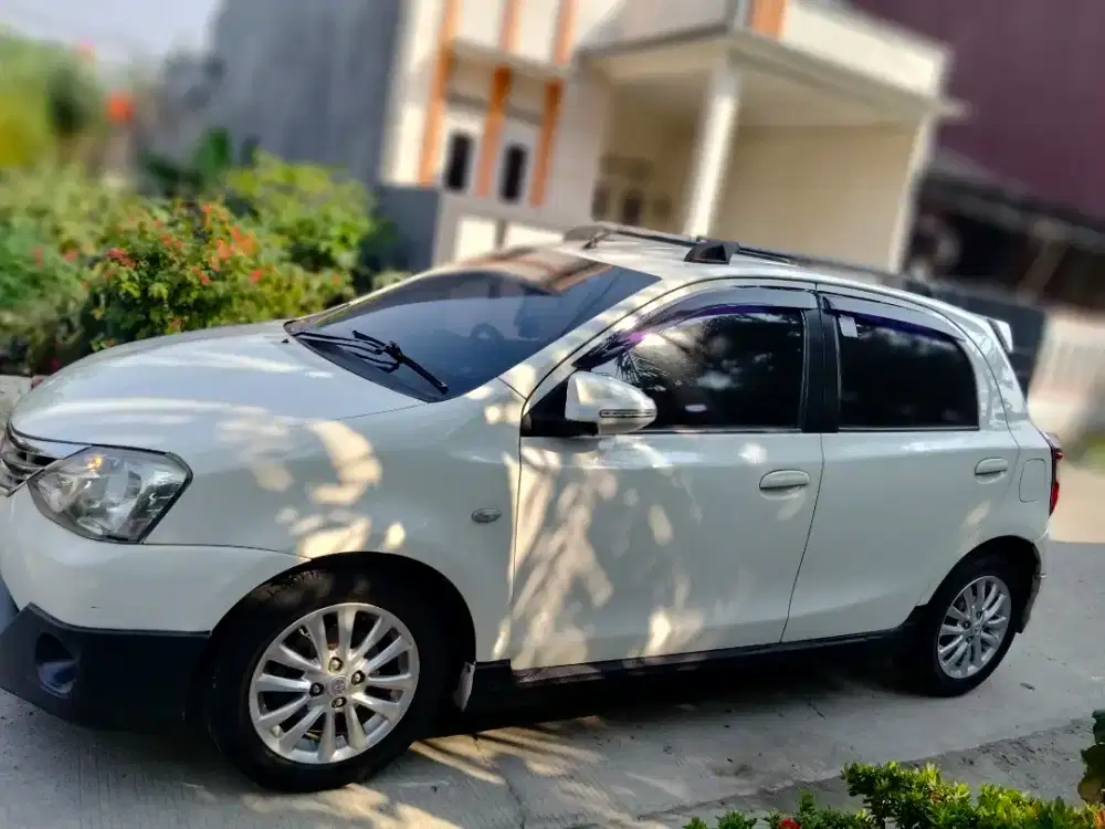 Toyota Etios Valco G
