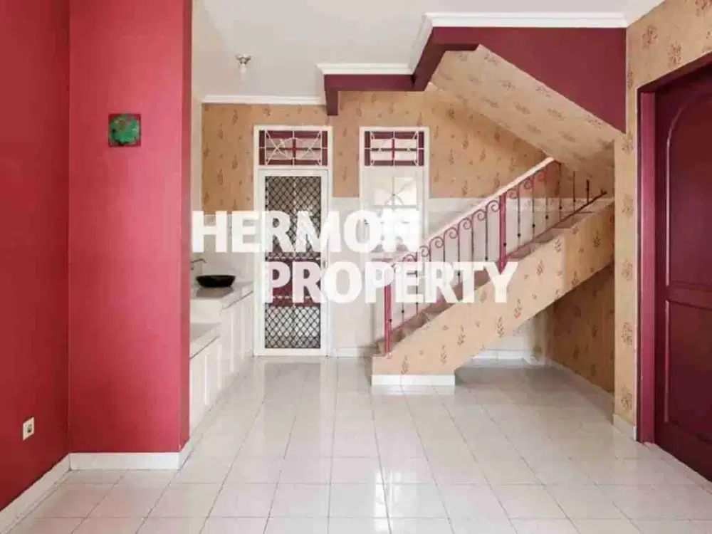 Dijual Murah Rumah di Legenda wisata Cibubur