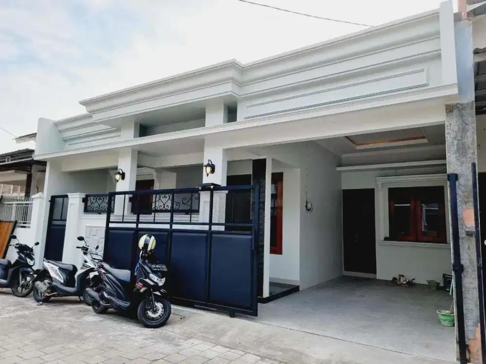 Rumah Cantik Style Semi Klasik  Modern Di Cluster One Gate Gentan  SKH