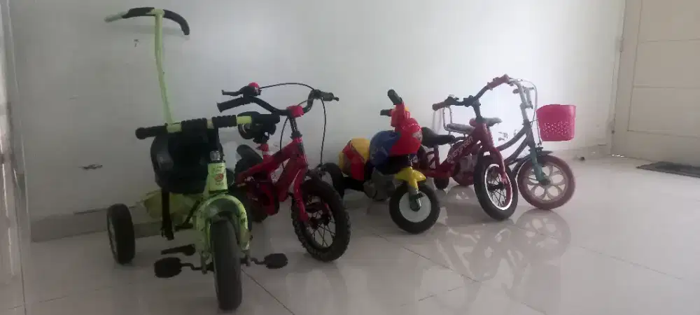 Sepeda anak preloved pushbike