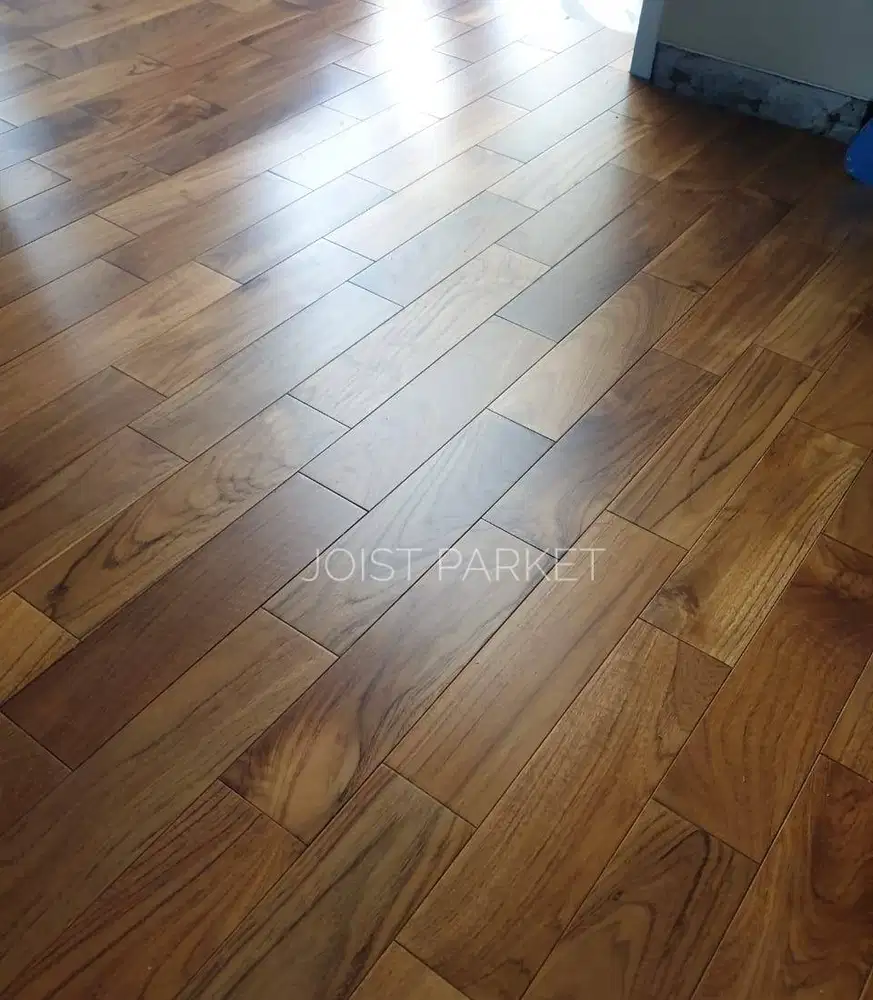 Lantai Kayu Jati Solid Jogja - Parket Flooring Premium Grade A