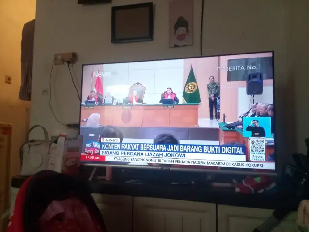 Televisi cocoa smart tv 40inc