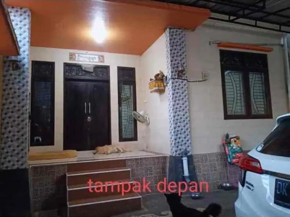 Rumah Minimalist Dengan Halaman yang Luas