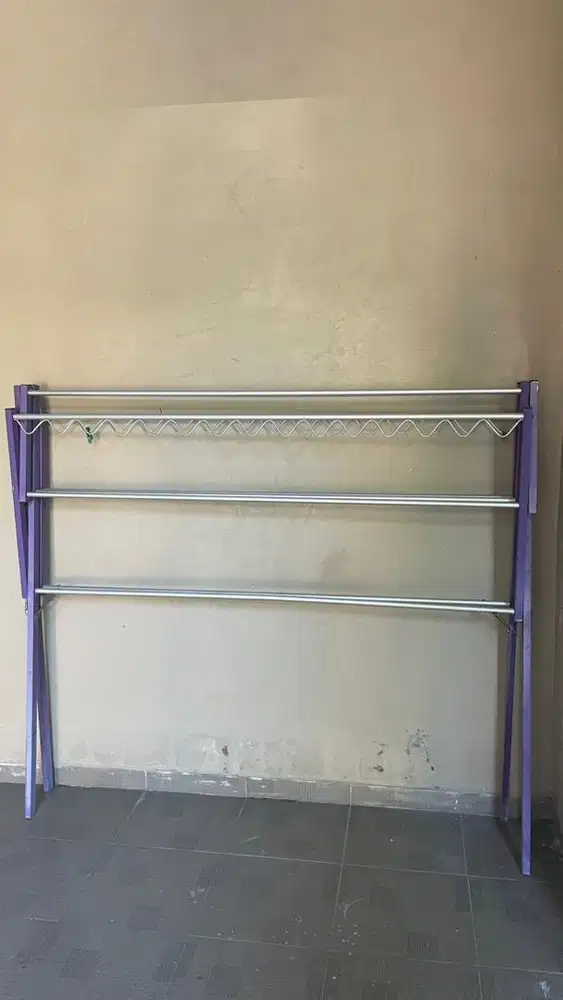 Jemuran anak kosan