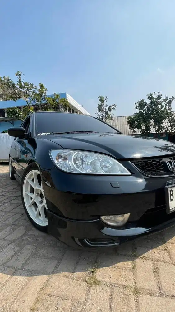 Honda Civic 2004 Bensin