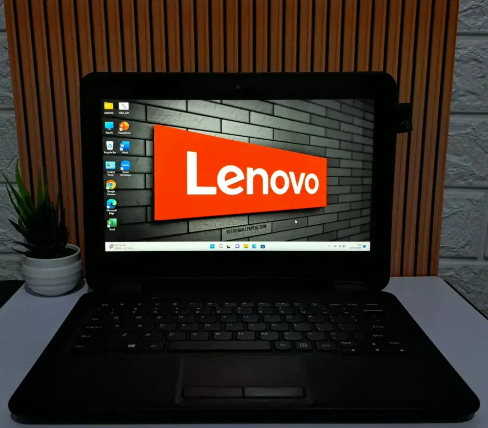 LAPTOP LENOVO 300E TOUCHSCREEN