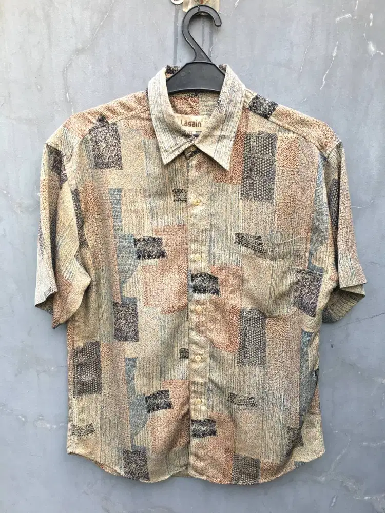Kemeja Vintage Lasain Motif Patchwork Retro Size L 99rb