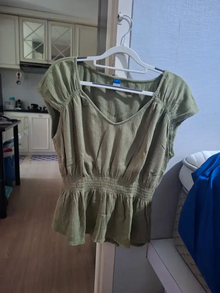 Baju Perempuan Dewasa