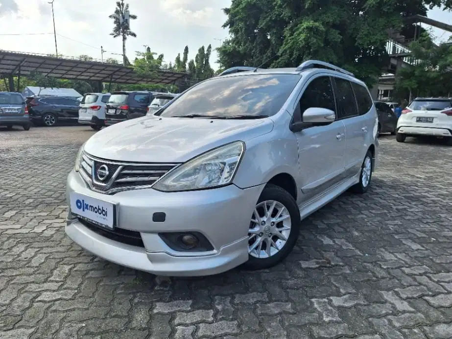 Nissan Grand livina AT 2013 BYJ