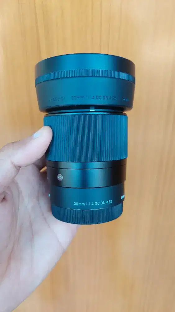 SIGMA 30MM F1.4 MULUS FULLSET
FOR SONY E-MOUNT