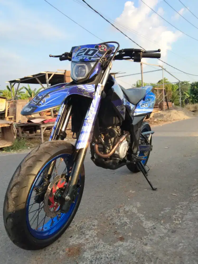 DIJUAL WR 155 R TAHUN 2022