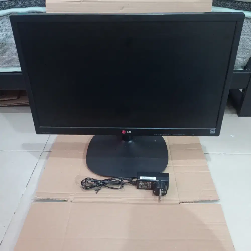 Dijual Monitor LG 22 inch LG 22M35AA