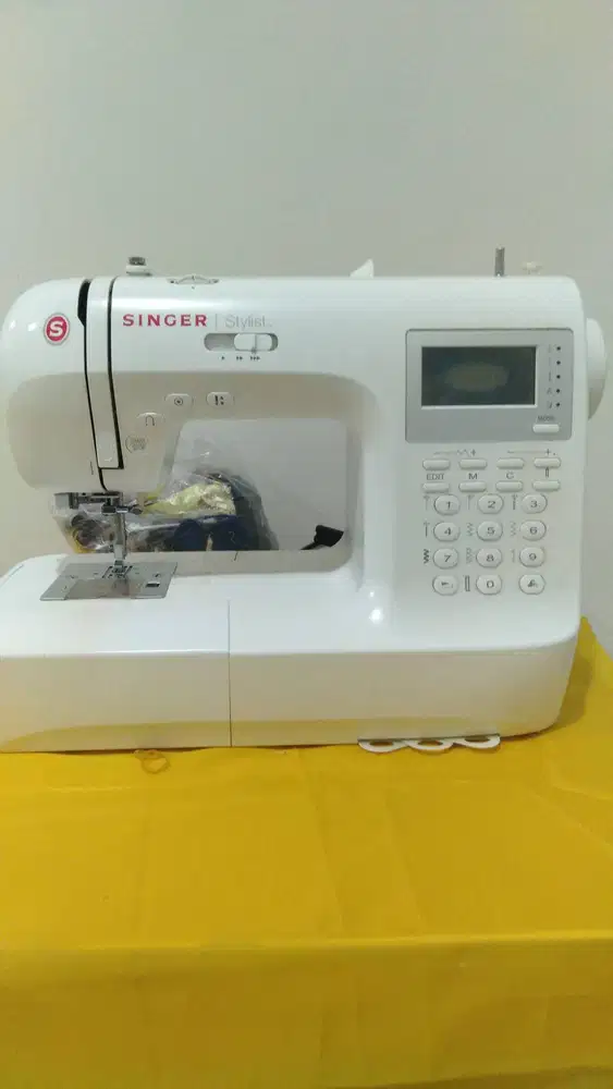 Mesin Jahit Singer Portable Type 9100