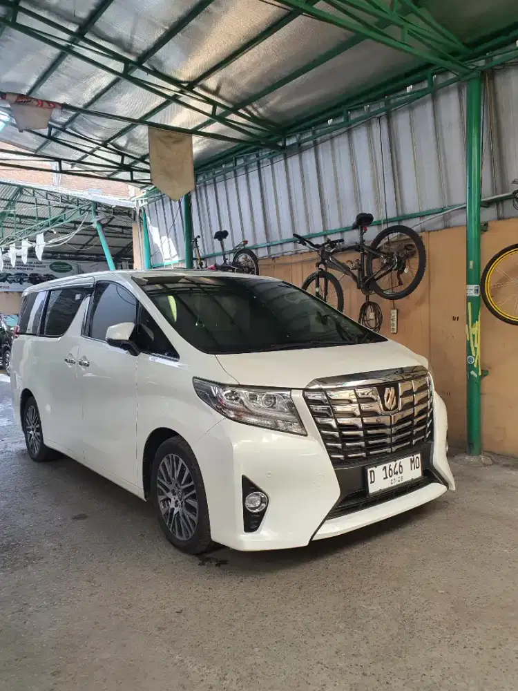 Alphard 2.5G AT