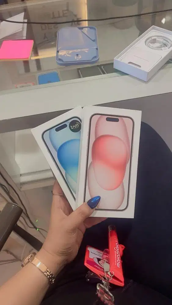 IPHONE 15 new ibox cicil 6x 9x 12x banyak promo