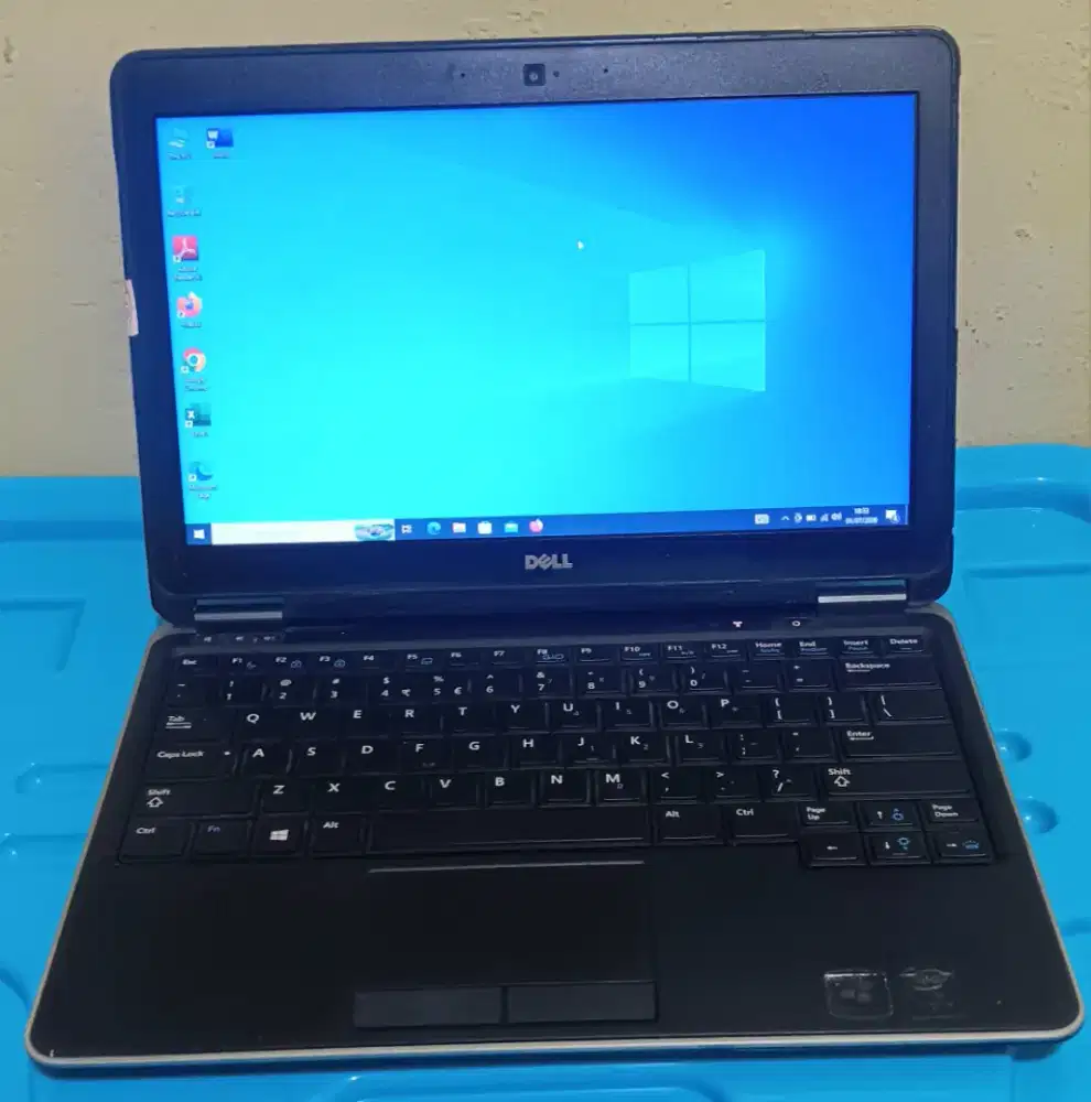 Laptop dell latitude 7240 core i5 asd 256gb ok gan