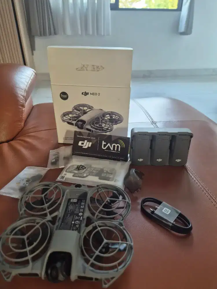Drone DJI NEO 2 COMBO 3 BATERAI