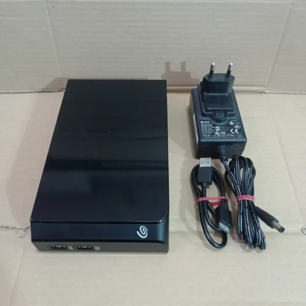 Harddisk Eksternal Seagette Backup Plus Hub 4 TB Original