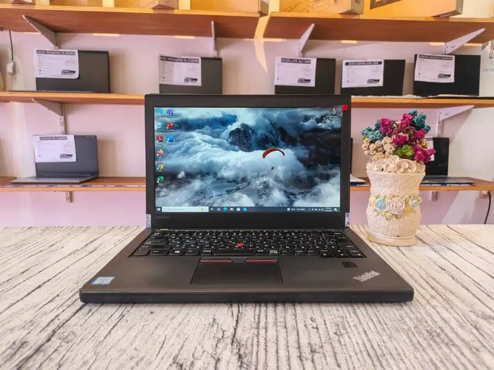 Laptop LENOVO THINKPAD X270 Intel Core i5-7200U Ram 8GB