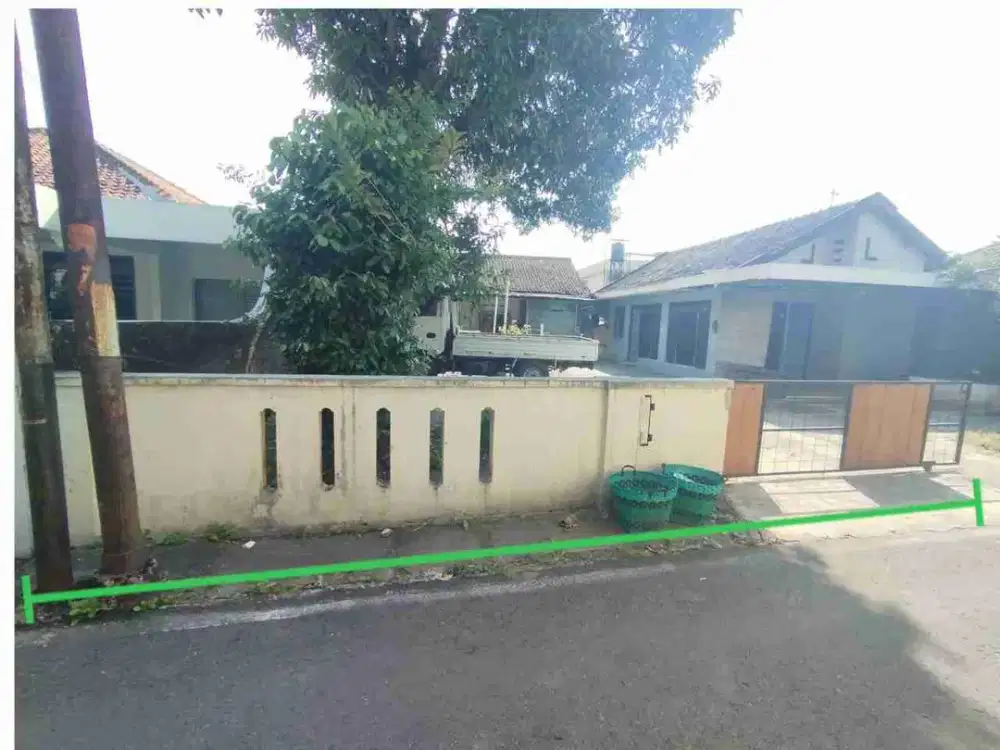 Tanah Strategis dekat Jalan Raya di Kerten Manahan Solo
