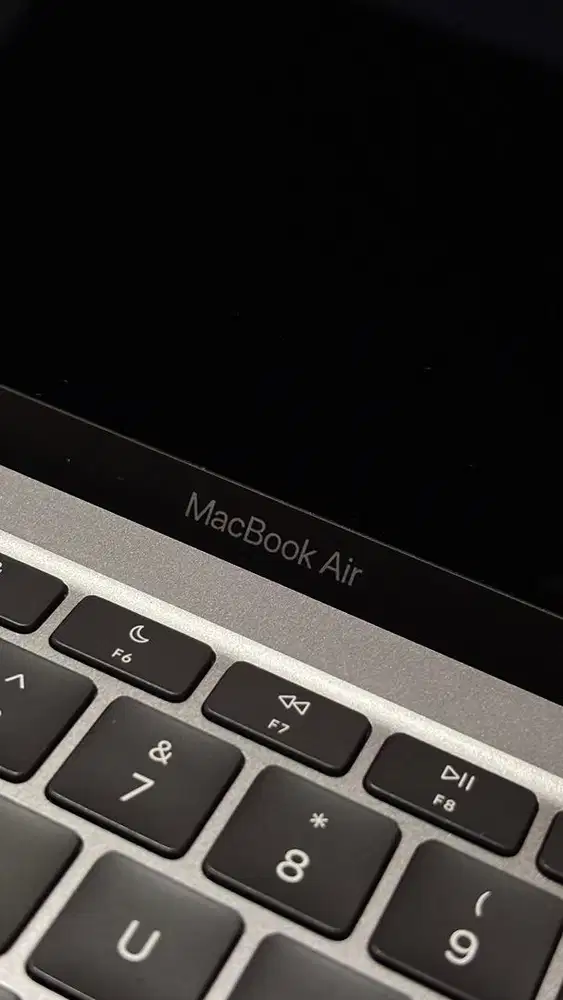 WTS MacBook Air M1 2020 8/256