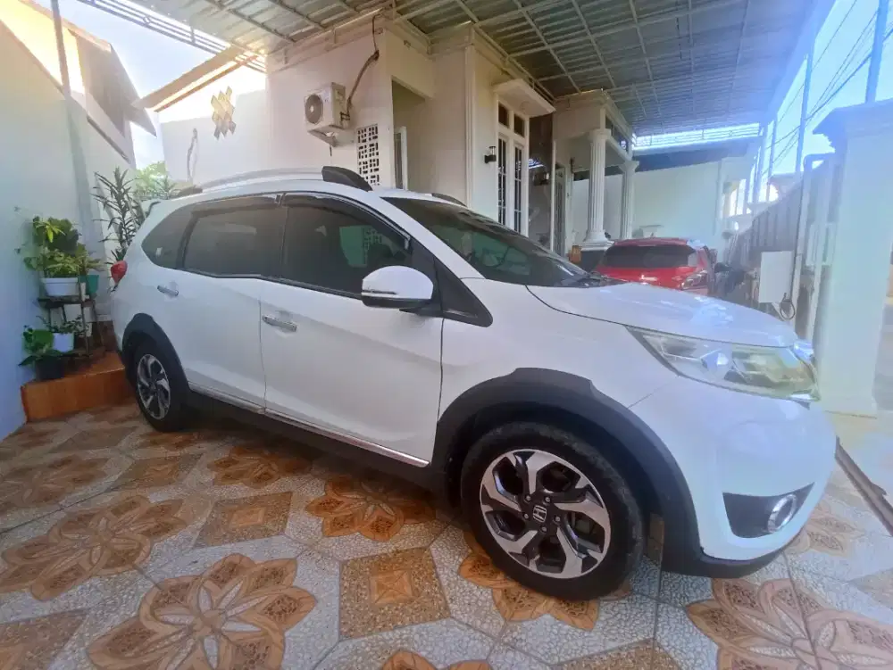 Dijual BRV E-Matic 2016 Putih
