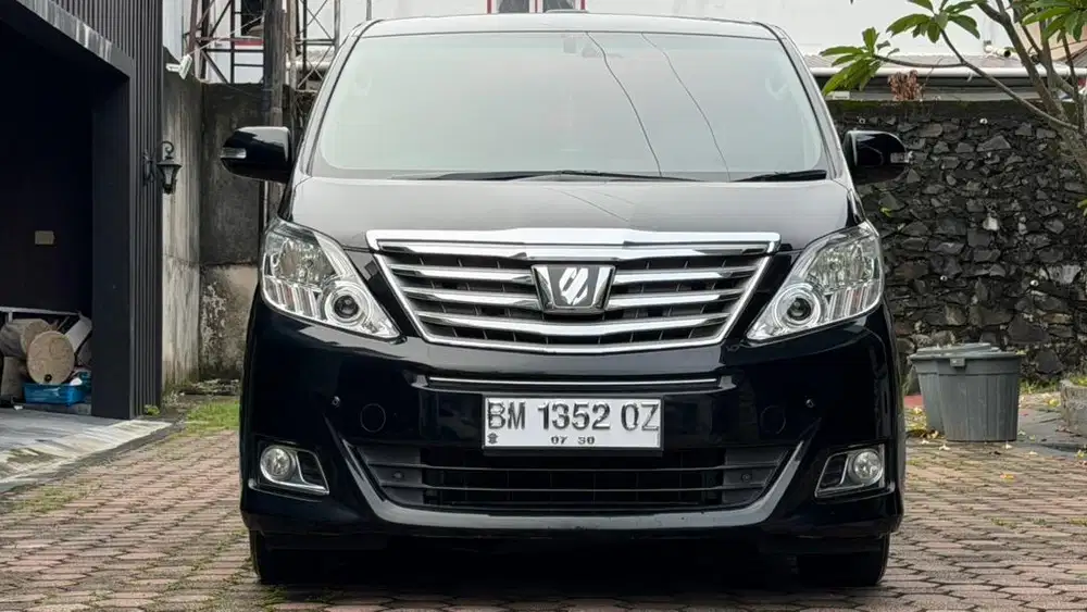 Alphard G ATPM 2012