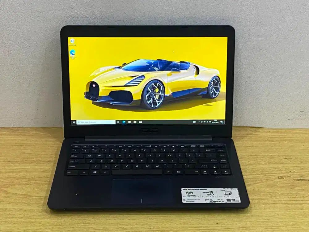 Laptop Asus Vivobook E402YA Slim design AMD E2 RAM 4/HDD 1 TB