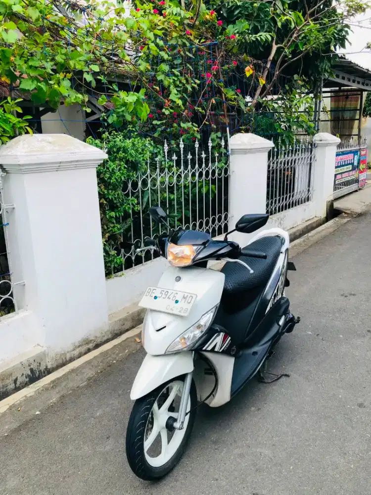 MIO J TERBAIK 2013 Pajak Hidup