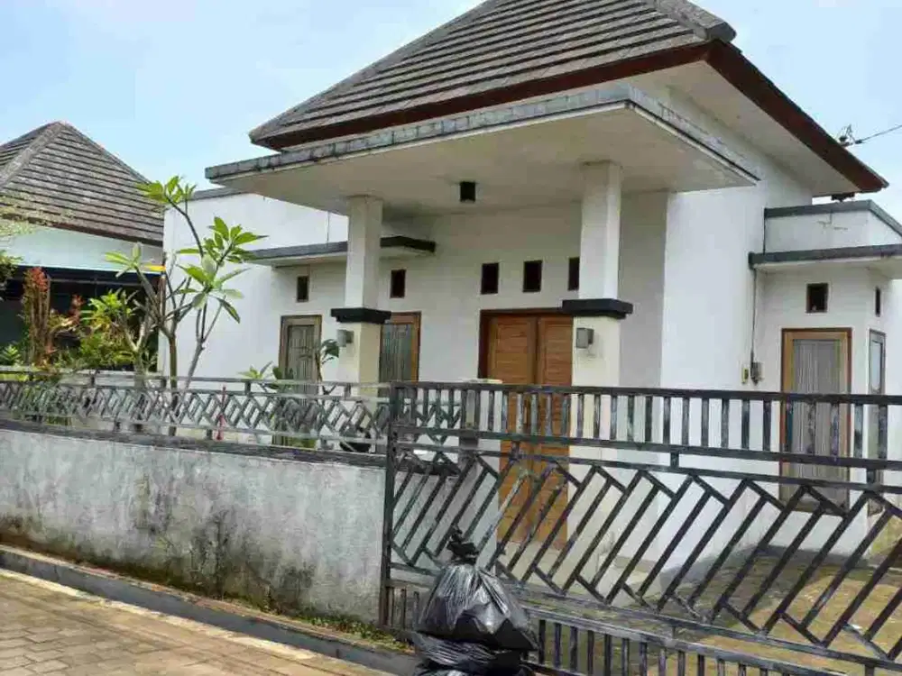 RUMAH SECOND MINIMALIS YEH GANGGA TABANAN COCOK UNTUK HUNIAN ATAU DISEWA SEWAKAN