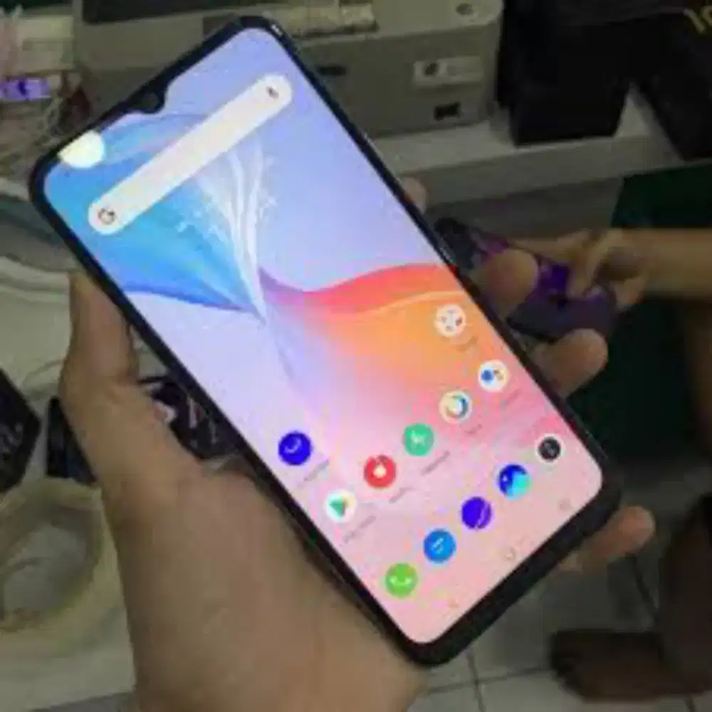 Di jual vivo y21 bekas 4/64 gb siap pakai HP aja batangan