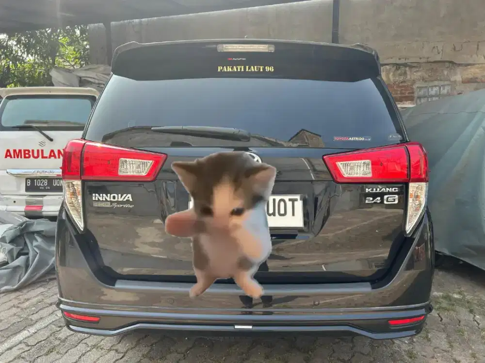 Innova Reborn Diesel G Manual Istimewa