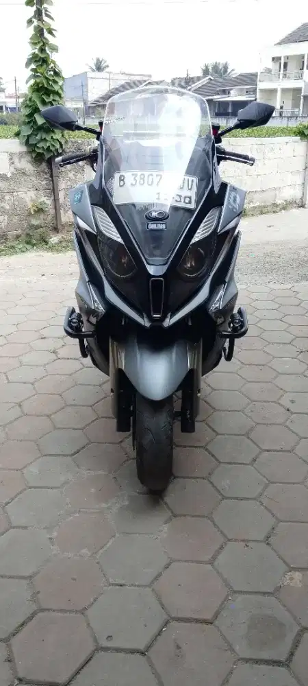Jual motor kymco Downtown 250i Th 2020