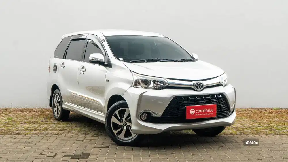 TOYOTA AVANZA VELOZ 1.5 2018- MOBIL BERGARANSI DAN IRIT