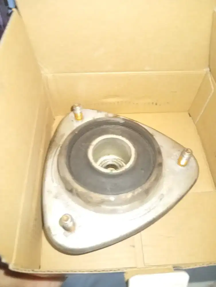 Karet support shock Wuling confero