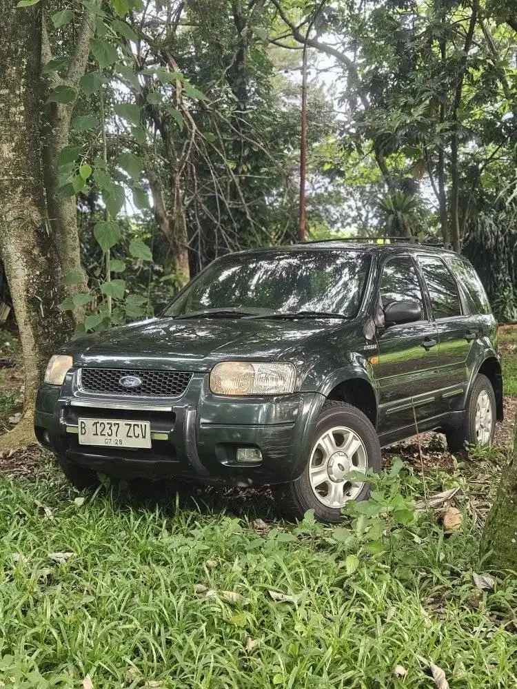 Ford Escape XLT 2.0 M/T 2003 
Kondisi sangat terawat
Lihat pasti suka