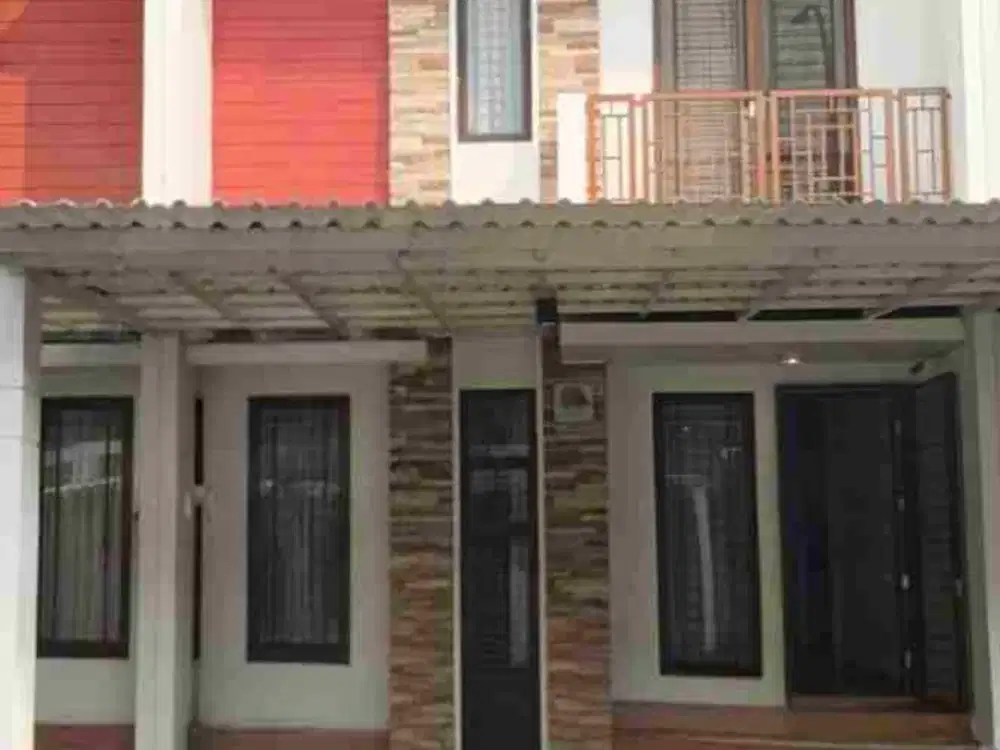 Dijual Cepat Rumah Greenlake City 2.5 Lantai 6m x 18m di Jakarta Barat