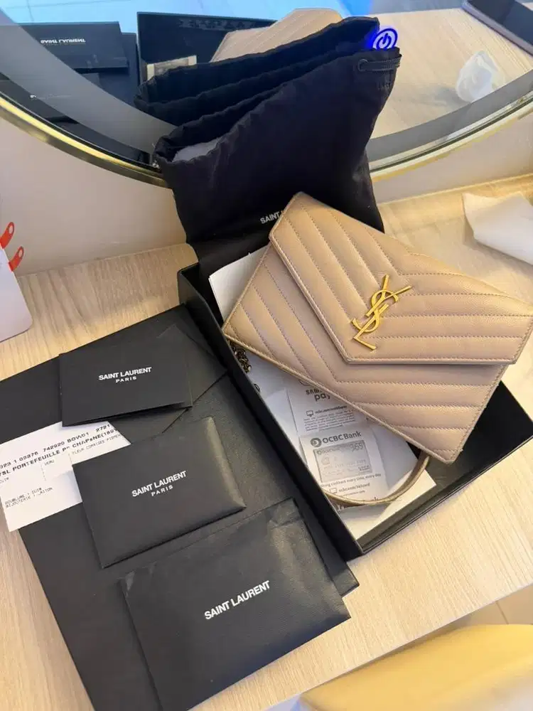 Sling bag YSL beige size 22