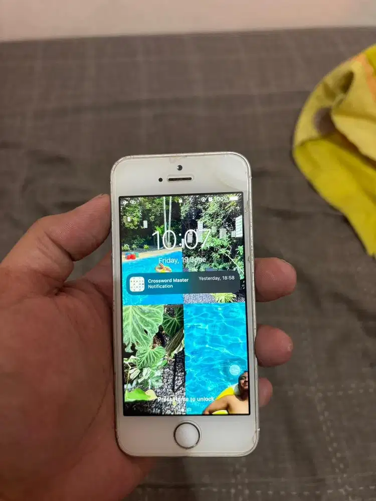 Jual iphone SE gen 1 128gb