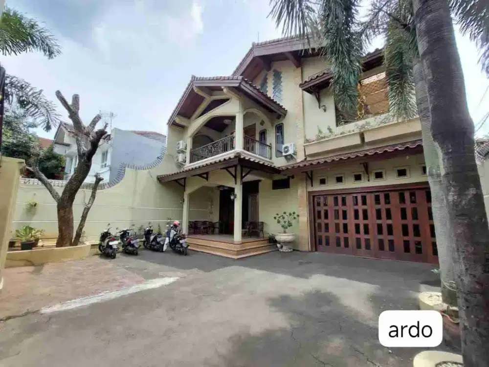Dijual Rumah Mewah Cipayung Jakarta Timur Dekat Tol JORR & LRT TMII