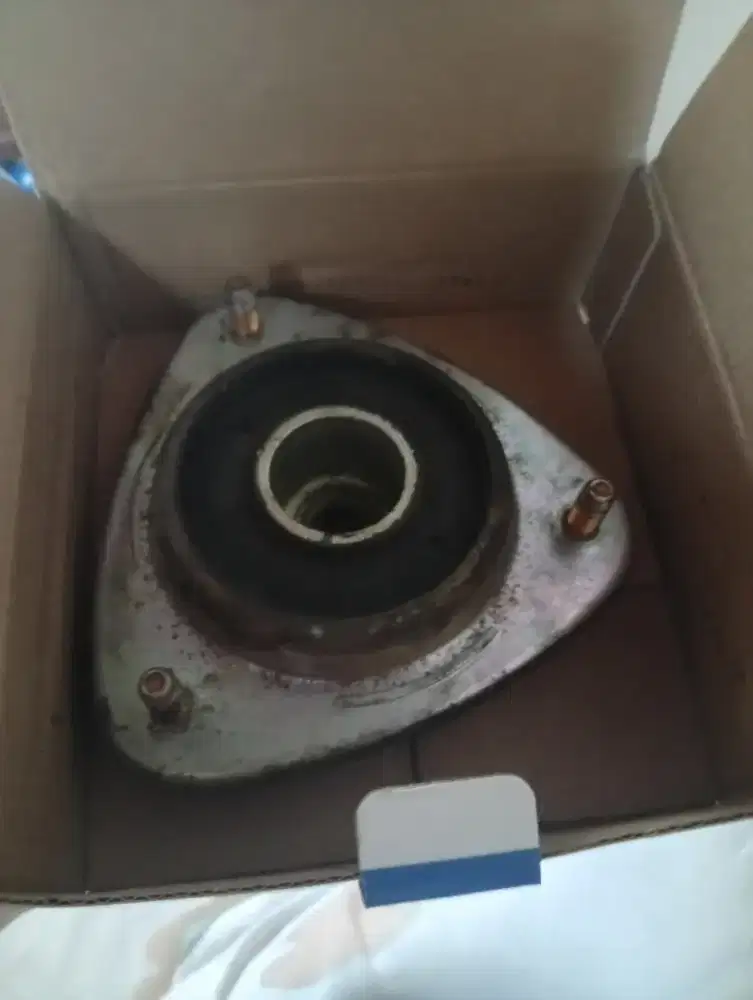 Karet support shock Wuling confero
