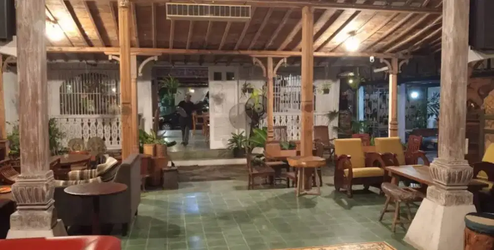Di kontrakan ruang usaha dan joglo jl perintis kemerdekaan Umbulharjo