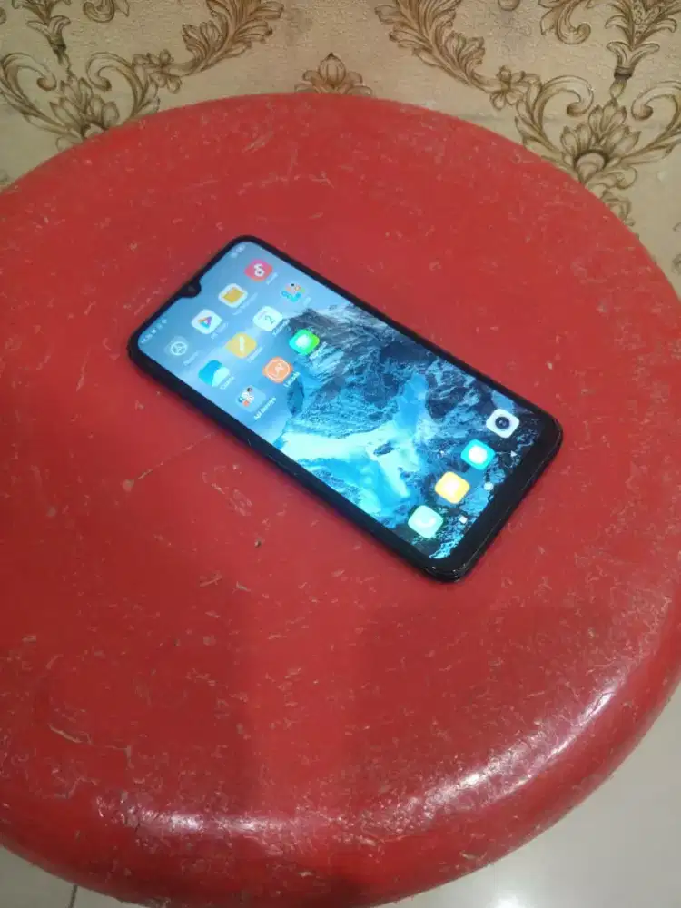 Xiomi redmi note 8 ram 4/64 minus pemakaian saja hp cas