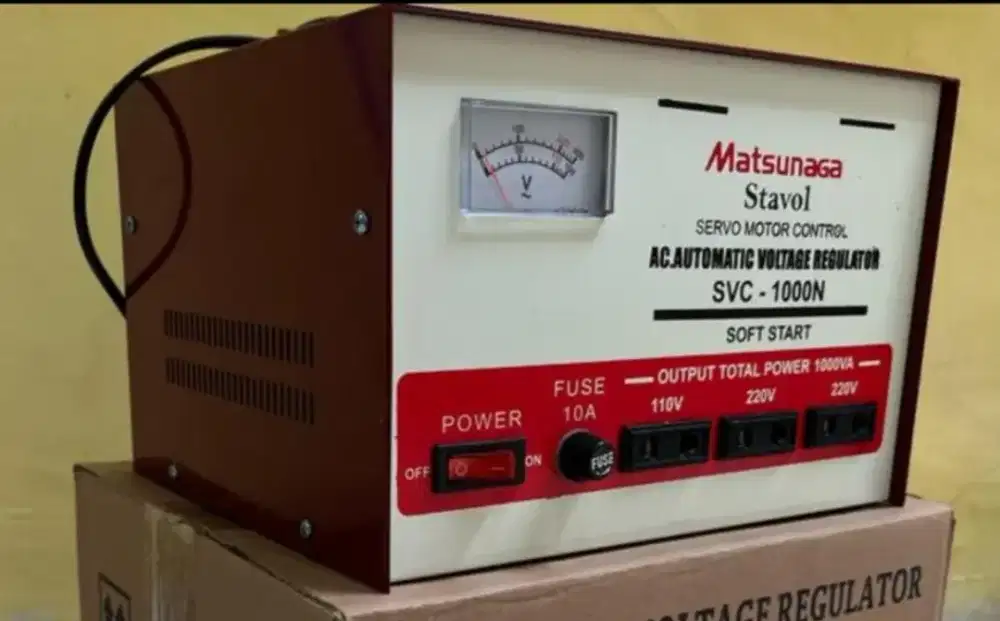 Stabilisator Tegangan Stavol Matsunaga 1000W, terMurah, cakep,
