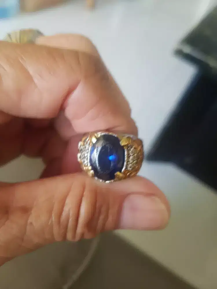 Cincin permata king safer